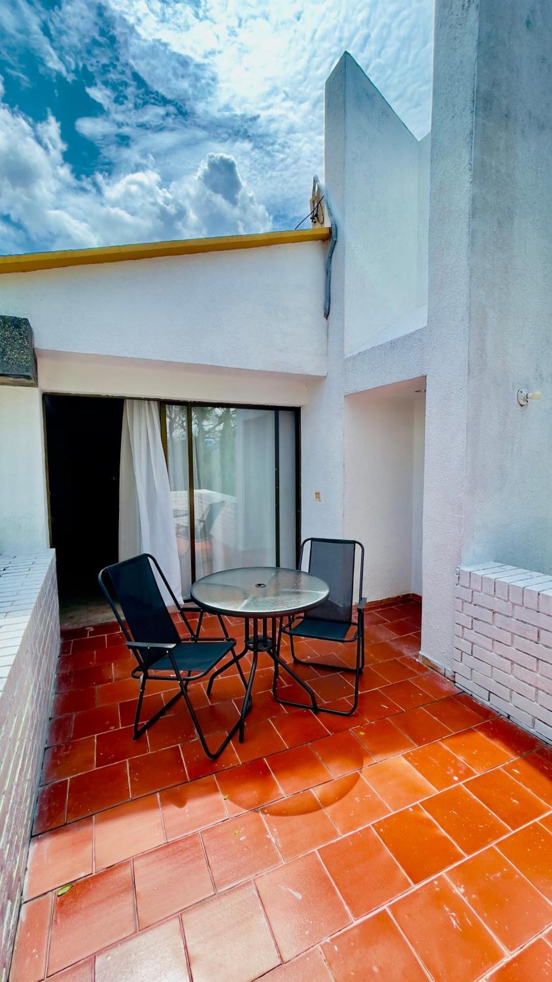 Loto Del Viento Hotel Cartago Exterior photo