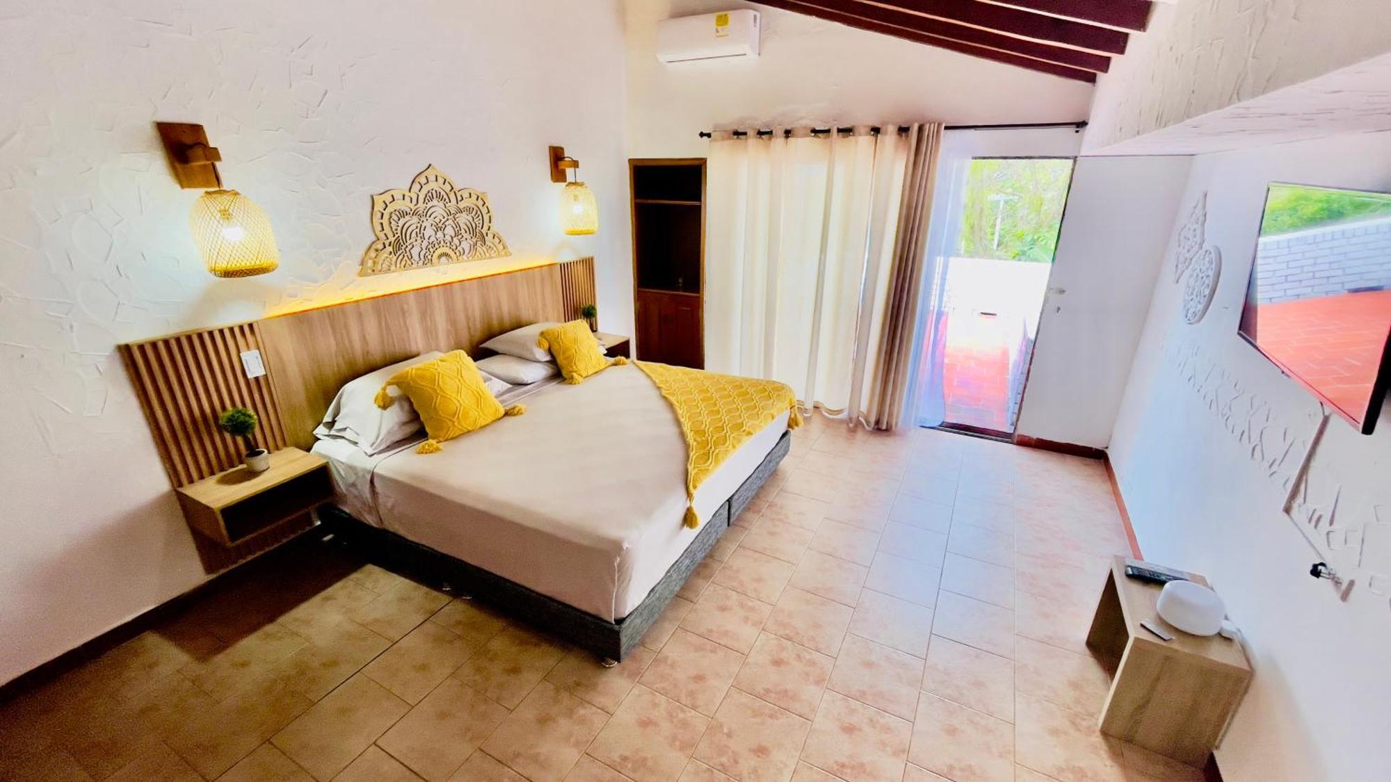 Loto Del Viento Hotel Cartago Exterior photo