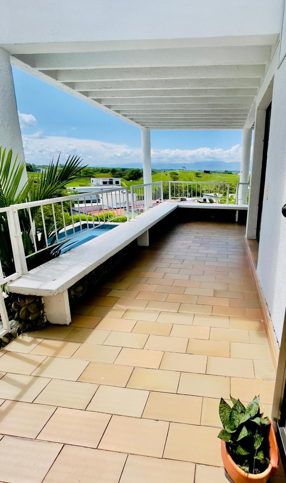 Loto Del Viento Hotel Cartago Exterior photo